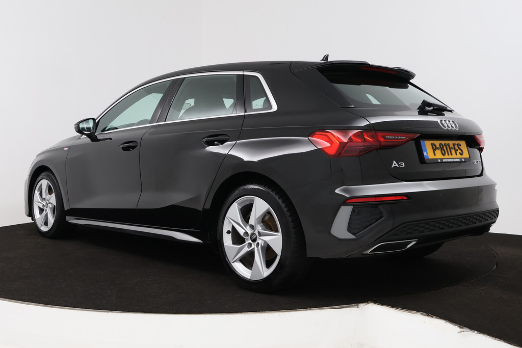 Audi A3 Sportback 30 TFSI S edition (DIGITALE COCKPIT, STOELVERWARMING, CRUISE ADAPTIEF, NAVIGATIE, PARKEERSENSOREN) 52674628-4.jpg | Autocentrum Brabant Breda