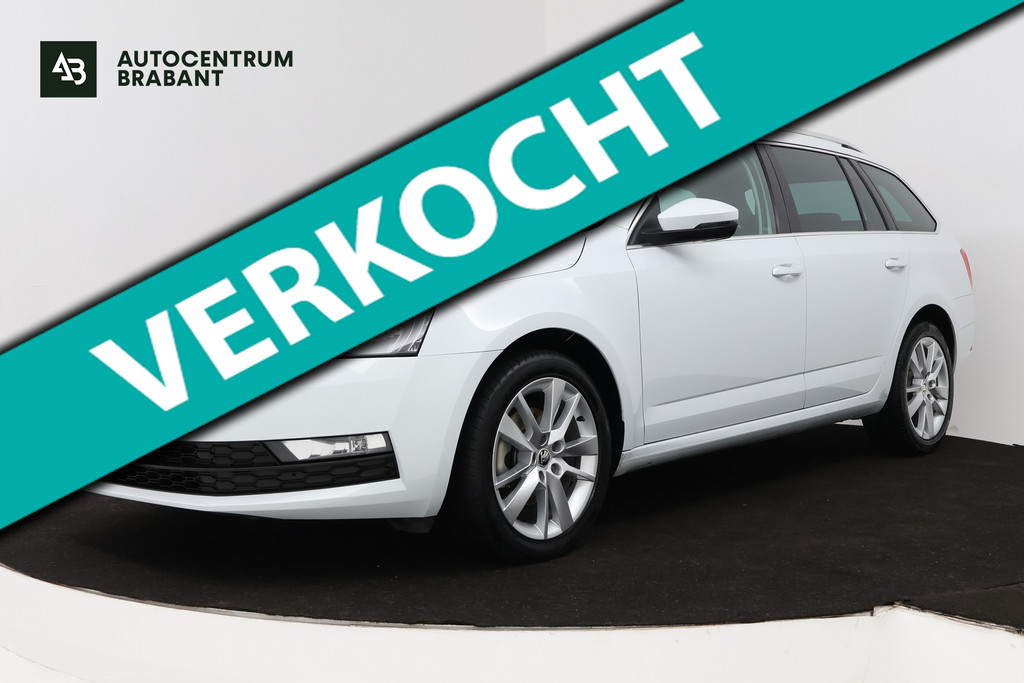 Škoda Octavia Combi 1.5 TSI Greentech Business Edition (STOELVERWARMING, AUTOMAAT, NAVIGATIE, CARPLAY, CRUISE, PARKEERSENSOREN) 52727164-0.jpg | Autocentrum Brabant Breda