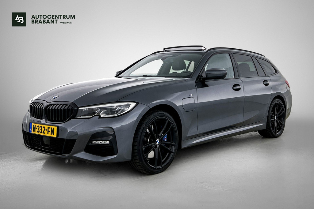 BMW 3 Serie Touring 330e xDrive High Executive M-sport (Panorama, Trekhaak, Camera, Co-Pilot, Stoel+StuurV, Carplay, Etc) 52850559-0.jpg | Autocentrum Brabant Breda