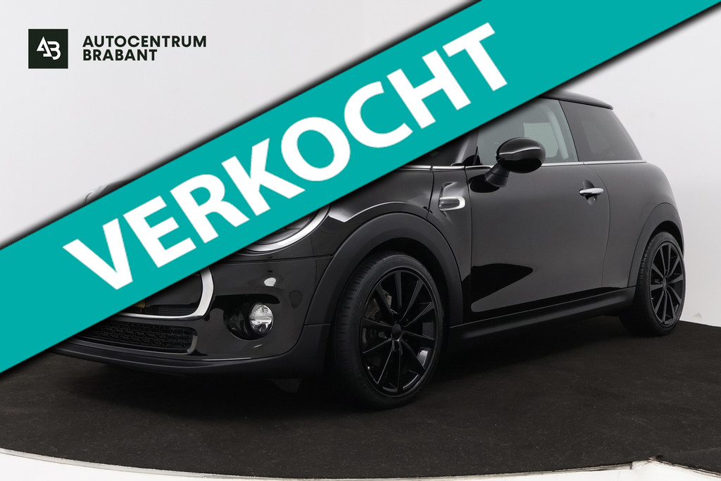 MINI Mini 1.5 Cooper Business (NAVIGATIE, CRUISE, PARKEERSENSOREN, STUURBEDIENING) 52872655-0.jpg | Autocentrum Brabant Breda
