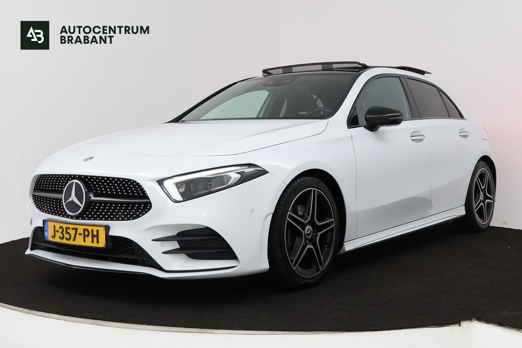 Mercedes-Benz A-Klasse 180 Business Solution Plus AMG (PANORAMADAK, SFEERVERLICHTING, CAMERA, STOELVERWARMING, ELEKT. STOELEN) 52884373-0.jpg | Autocentrum Brabant Breda