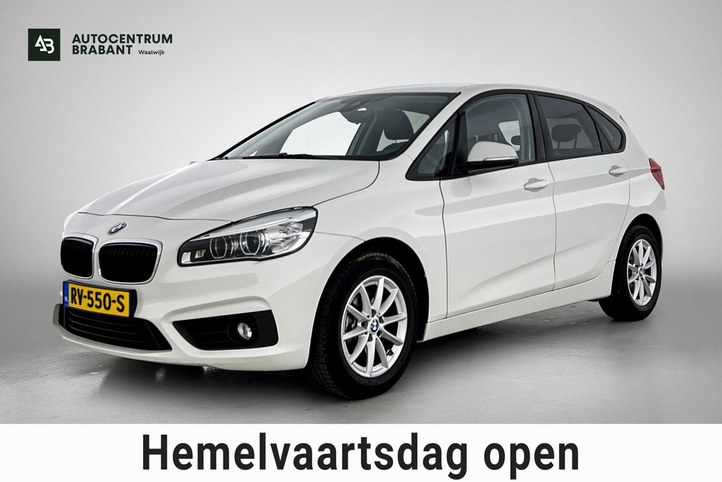 BMW 2 Serie Active Tourer 216i Executive (NAVIGATIE, PARKEERSENSOREN, LED, STUURBEDIENING, GOED ONDERHOUDEN) 52979196-0.jpg | Autocentrum Brabant Breda