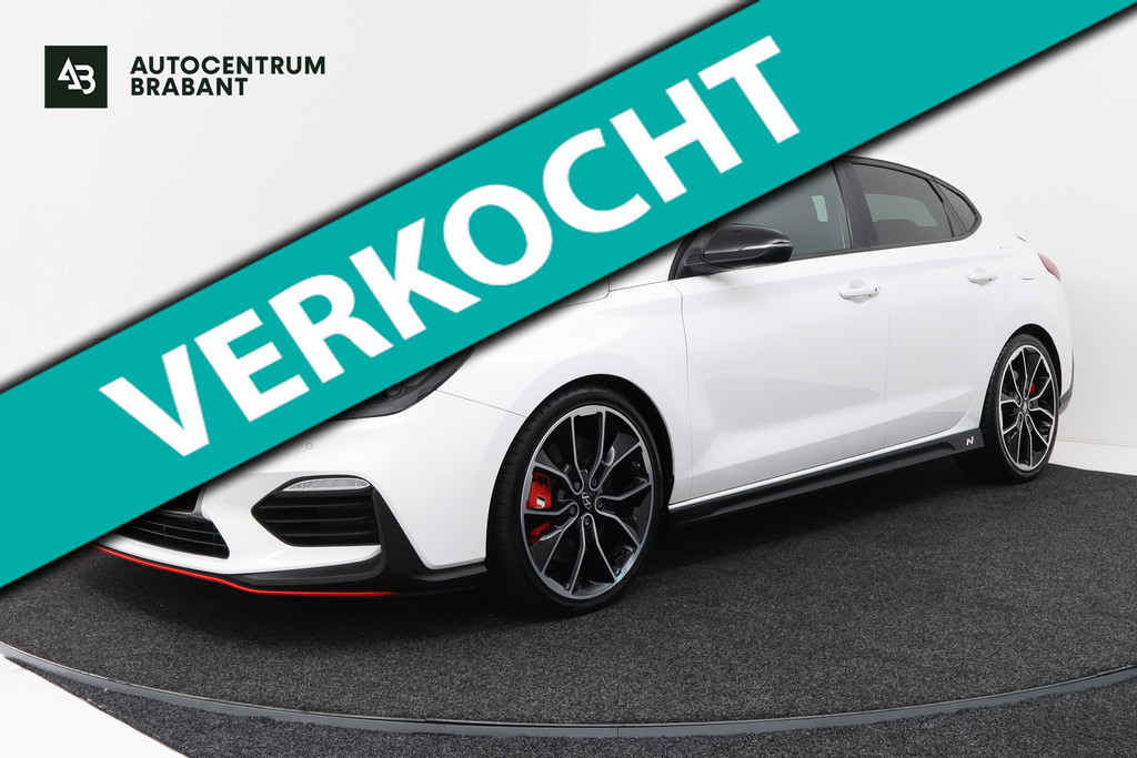 Hyundai i30 Fastback 2.0 T-GDI N2 (STOEL/STUUR VERWARMING, CAMERA, CRUISE CONTROL, ELEKTR STOELEN, PARKEERSENSOREN) 53171268-0.jpg | Autocentrum Brabant Breda
