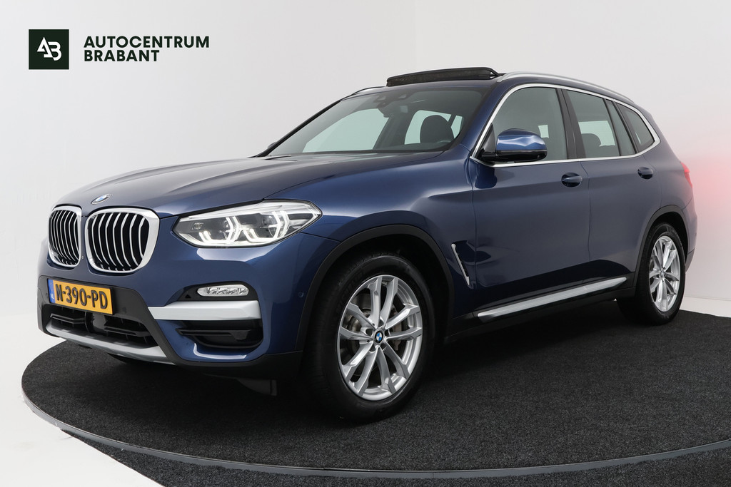 BMW X3 XDrive30i High Executive (PANORAMADAK, TREKHAAK, STOELVERWARMING, CAMERA, NAVIGATIE, DEALER ONDERHOUDEN) 53216799-0.jpg | Autocentrum Brabant Breda