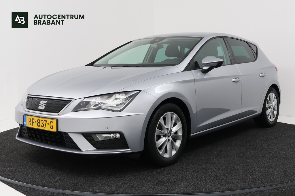 SEAT Leon 1.0 EcoTSI Style Business Intense (TREKHAAK, CARPLAY, PARKEERSENSOREN, NAVI, CRUISE) 53251207-0.jpg | Autocentrum Brabant Breda