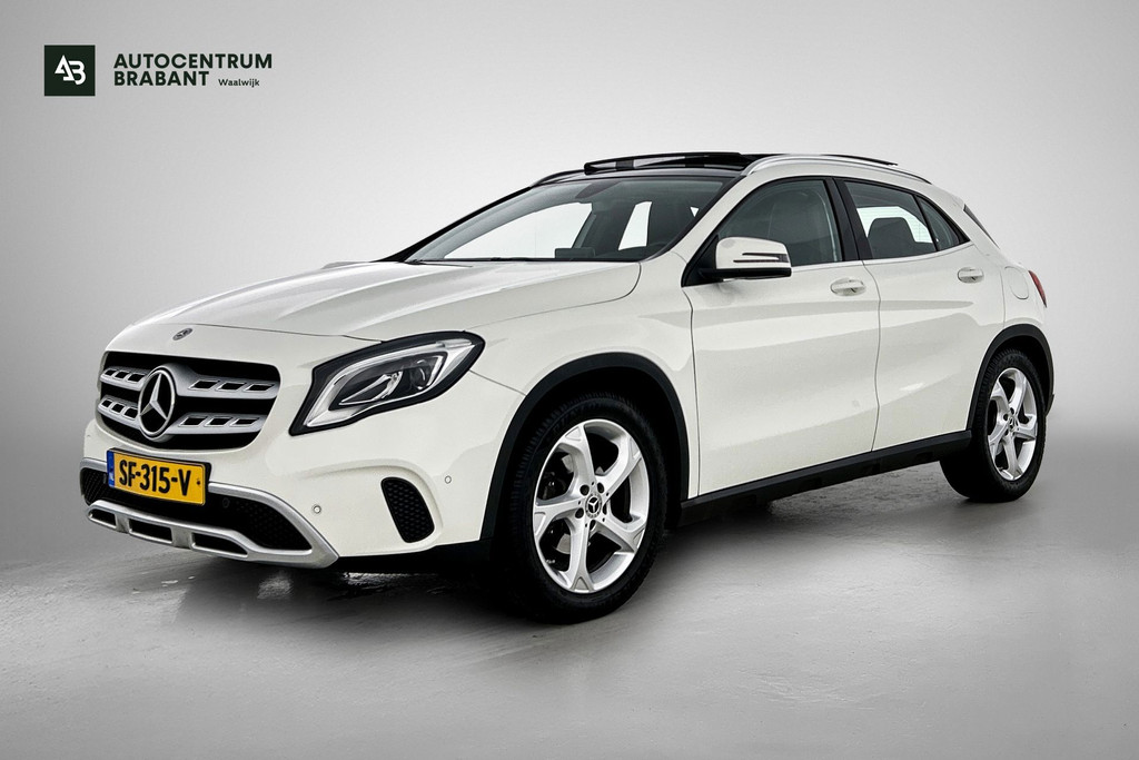 Mercedes-Benz GLA 180 Business Solution AMG (PANORAMADAK, STOELVERWARMING, CAMERA, NAVIGATIE, PDC) 53310206-0.jpg | Autocentrum Brabant Breda
