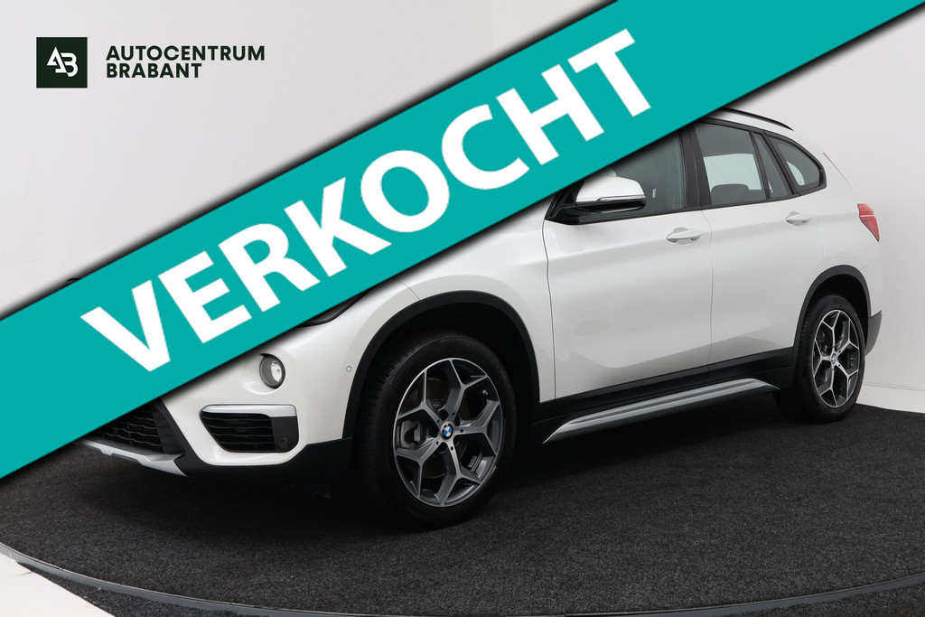 BMW X1 SDrive20i Orange Edition II (PANORAMADAK, STOELVERWARMING, CRUISE CONTROL, HUD-DISPLAY, DEALER ONDERHOUDEN) 53353633-0.jpg | Autocentrum Brabant Breda