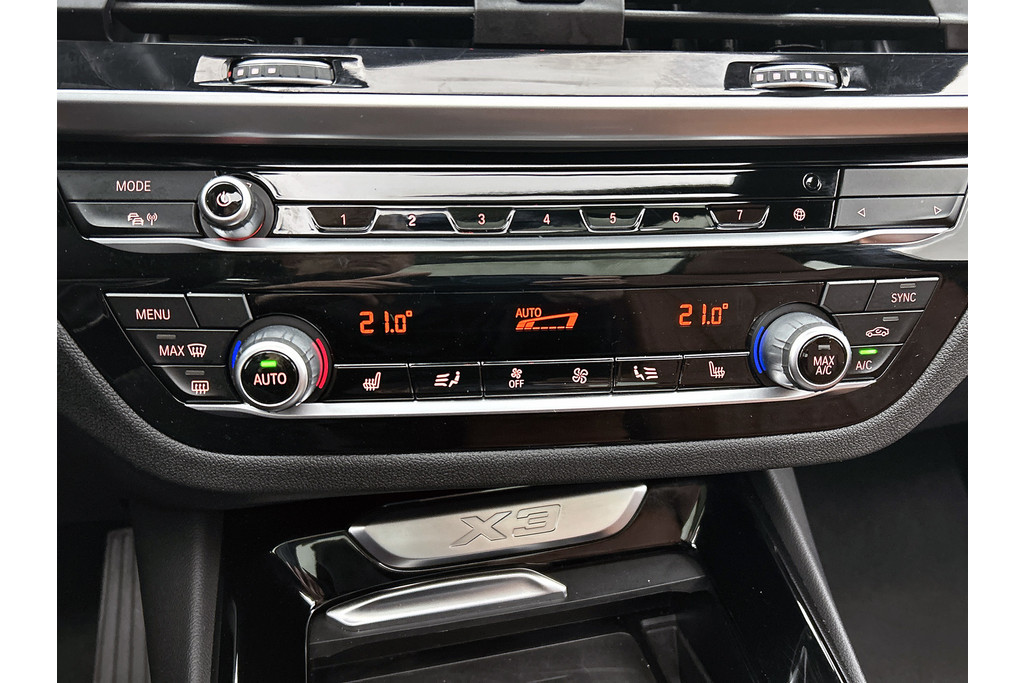 BMW X3 XDrive30e High Executive(Goed onderH, Panorama, Carplay, Camera, StoelV, Parkeersensoren V+A, Etc) 53390119-28.jpg | Autocentrum Brabant Breda
