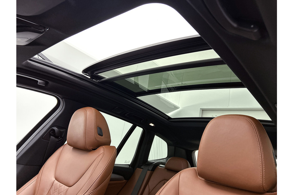 BMW X3 XDrive30e High Executive(Goed onderH, Panorama, Carplay, Camera, StoelV, Parkeersensoren V+A, Etc) 53390119-3.jpg | Autocentrum Brabant Breda