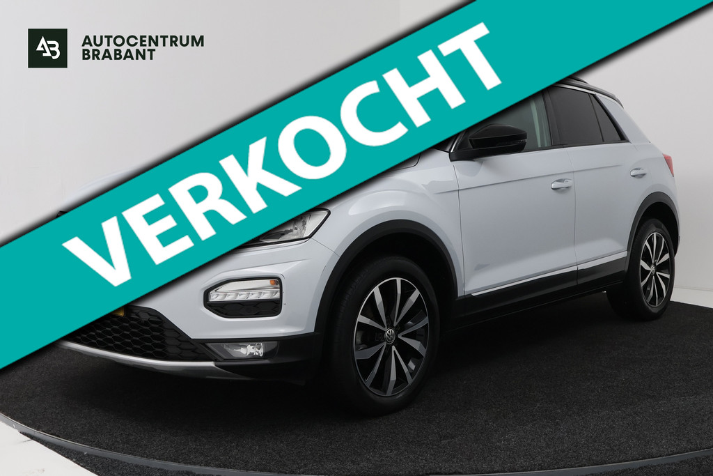 Volkswagen T-Roc 1.5 TSI Style Automaat (NAVIGATIE, PARKEERSENSOREN, CARPLAY, STUURBEDIENING) 53472605-0.jpg | Autocentrum Brabant Breda