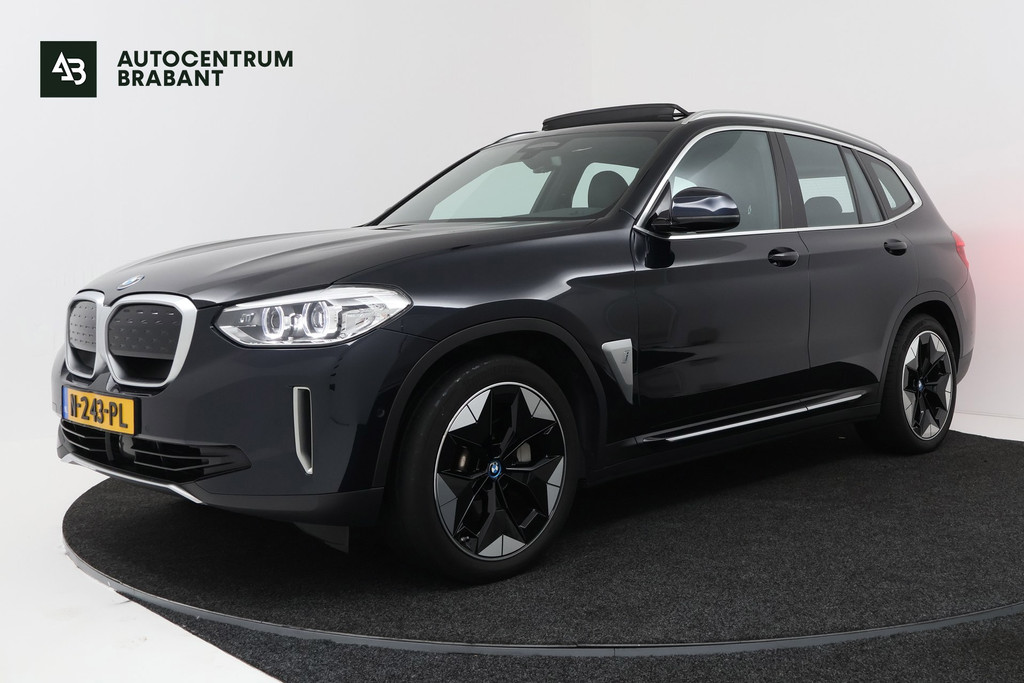BMW iX3 High Executive 80 kWh M-pakket (1e eigenaar, NL-auto, Dealer OnderH, Trekhaak, Panoramadak, Camera, Leder, StoelV, Etc) 53608166-0.jpg | Autocentrum Brabant Breda