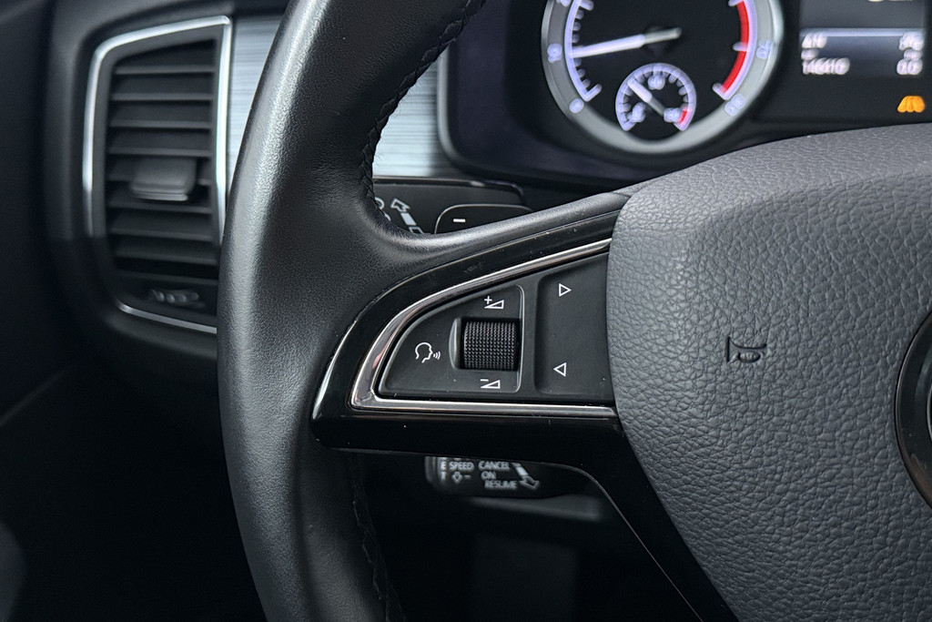 Škoda Kodiaq 1.5 TSI Limited Business Edition 7p. (PANORAMADAK, TREKHAAK AFNEEMBAAR, CAMERA, CANTON, STOELVERWARMING, 1e EIGENAAR) 53631640-13.jpg | Autocentrum Brabant Breda