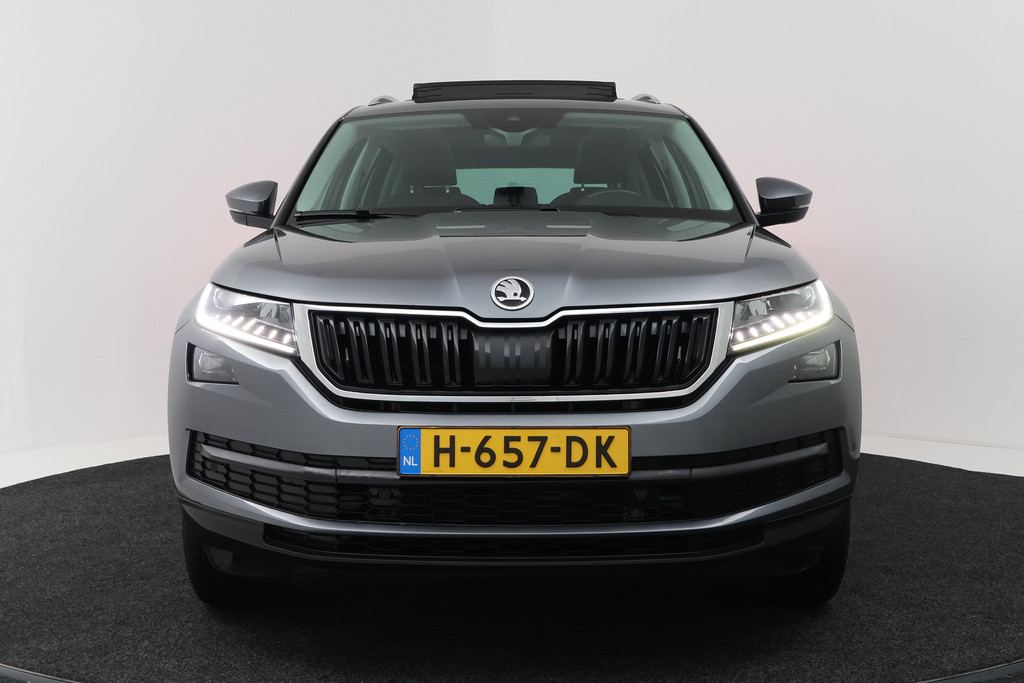 Škoda Kodiaq 1.5 TSI Limited Business Edition 7p. (PANORAMADAK, TREKHAAK AFNEEMBAAR, CAMERA, CANTON, STOELVERWARMING, 1e EIGENAAR) 53631640-16.jpg | Autocentrum Brabant Breda