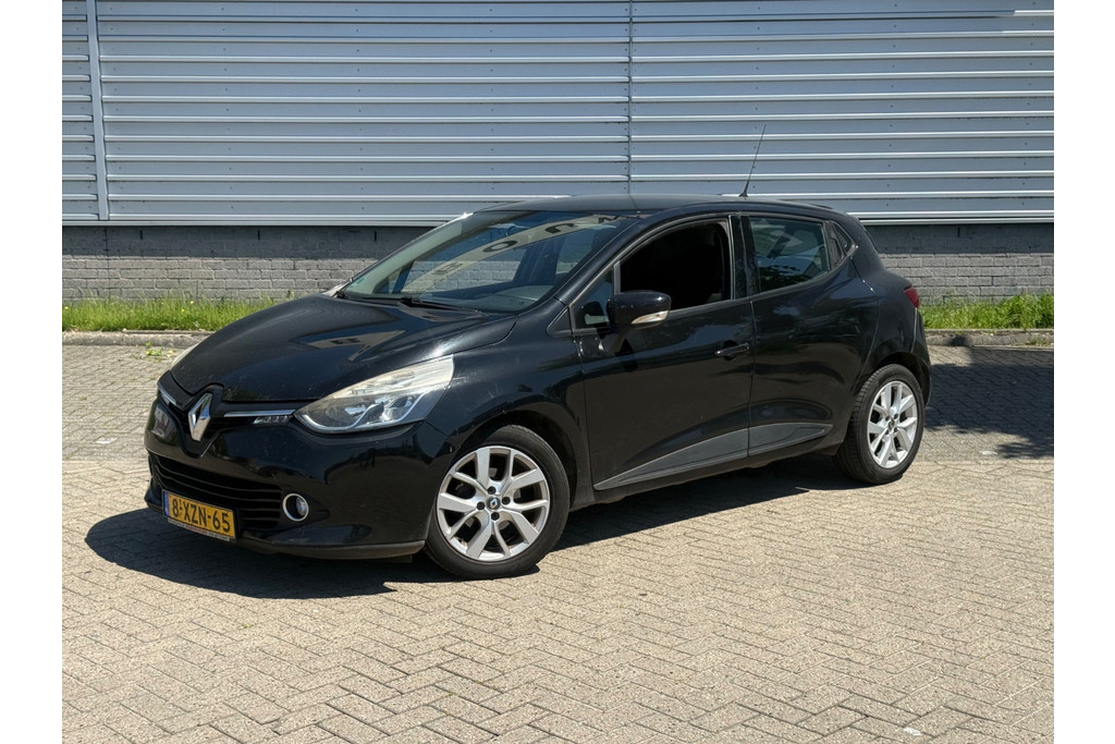 Renault Clio 1.5 dCi ECO Night&Day 53687897-0.jpg | Autocentrum Brabant Breda