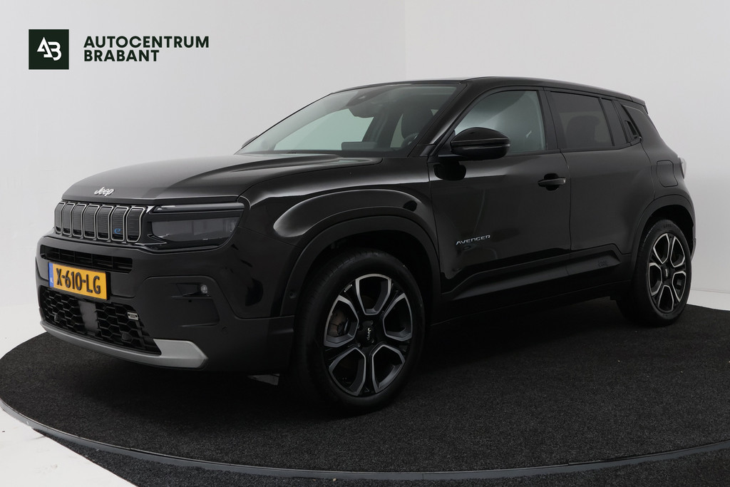 Jeep Avenger Summit 54 kWh SOH 95% (PARKEERSENSOREN, CRUISE CONTROL ADAPTIEF, CAMERA, NAVIGATIE) 53989080-0.jpg | Autocentrum Brabant Breda