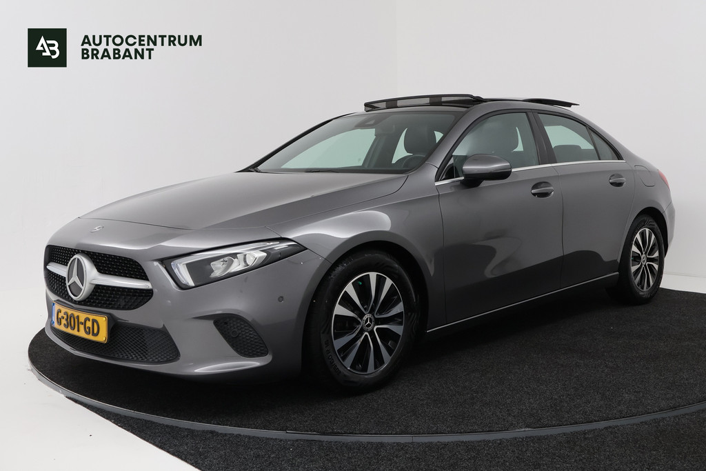 Mercedes-Benz A-Klasse 200 Business Solution (PANORAMADAK, STOELVERWARMING, CAMERA, CRUISE CONTROL, PARKEERSENSOREN) 53989112-0.jpg | Autocentrum Brabant Breda