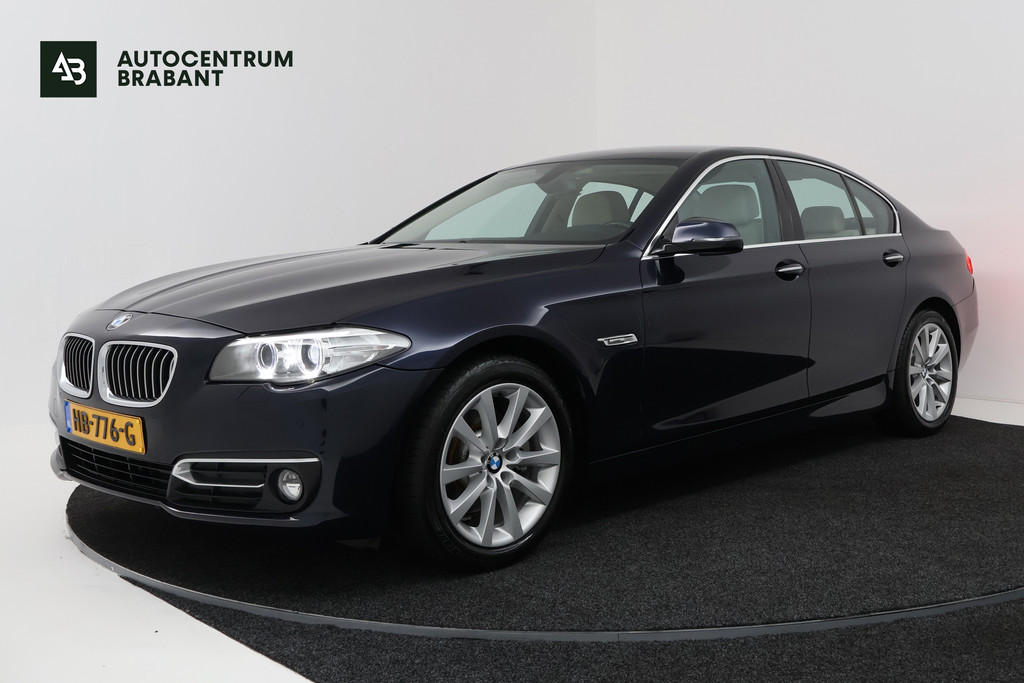 BMW 5 Serie 520i High Executive (STOELVERWARMING, NAVIGATIE, ELEKTR STOELEN, CRUISE CONTROL, PARKEERSENSOREN) 53989179-0.jpg | Autocentrum Brabant Breda