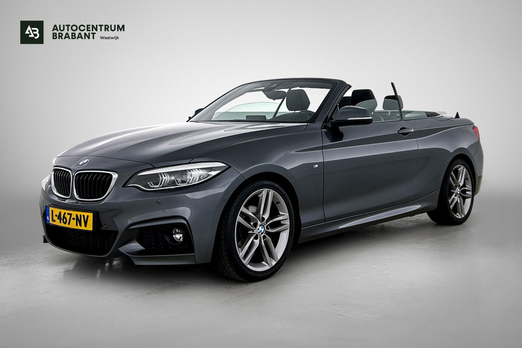 BMW 2 Serie Cabrio 218i High Executive M-pakket (Volledig Dealer OnH, Camera, StoelV, Harman/ Kardon, Navi Pro, Lane Assist, Etc) 54135432-0.jpg | Autocentrum Brabant Breda