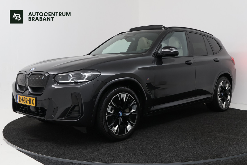 BMW iX3 High Executive 80 kWh (PANORAMADAK, STOEL/STUUR VERWARMING, H/K AUDIO, CAMERA, ELEKTR STOELEN, HUD, CRUISE ADAPTIEF) 54314929-0.jpg | Autocentrum Brabant Breda