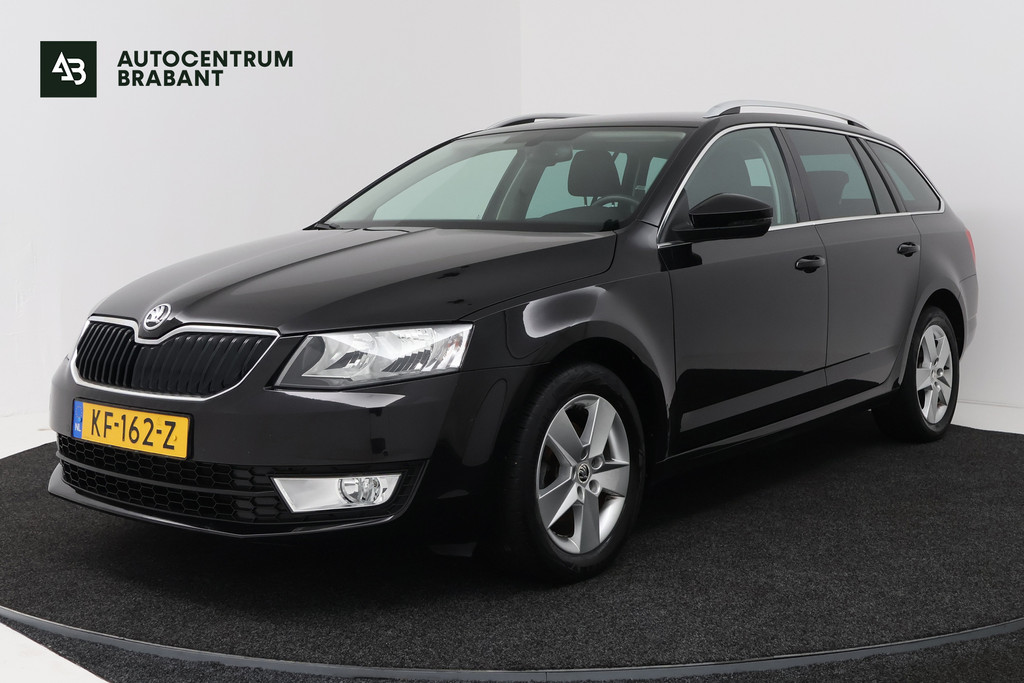Škoda Octavia Combi 1.2 TSI Greentech Style Automaat (NAVIGATIE, STOELVERWARMING, TREKHAAK, CLIMA, STUURBEDIENING) 54582612-0.jpg | Autocentrum Brabant Breda