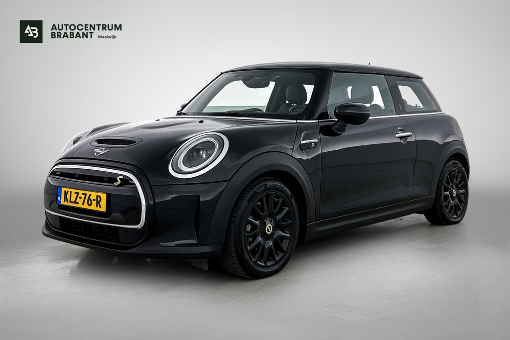 MINI Cooper SE Electric Yours 33 kWh (Dealer OnderH, Carplay, Navi Prof, Leder, Head-up, Parkeersensoren, Etc) 54656966-0.jpg | Autocentrum Brabant Breda