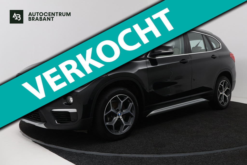 BMW X1 SDrive18i High Executive (NAVIGATIE, STOELVERWARMING, CAMERA, LED, SFEERVERLICHTING, DEALER ONDERHOUDEN) 54672997-0.jpg | Autocentrum Brabant Breda