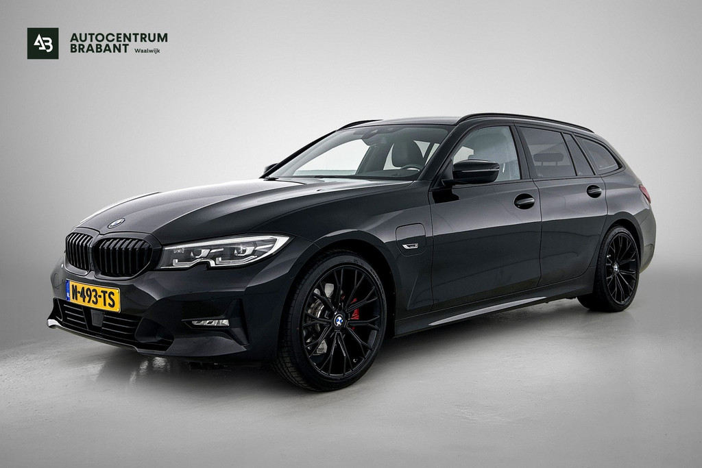 BMW 3 Serie Touring 320e Business Edition Plus(NL-auto, Goed OnderH, Carplay, Trekhaak, Camera, Navi Pro, StoelV, Etc) 54795738-0.jpg | Autocentrum Brabant Breda