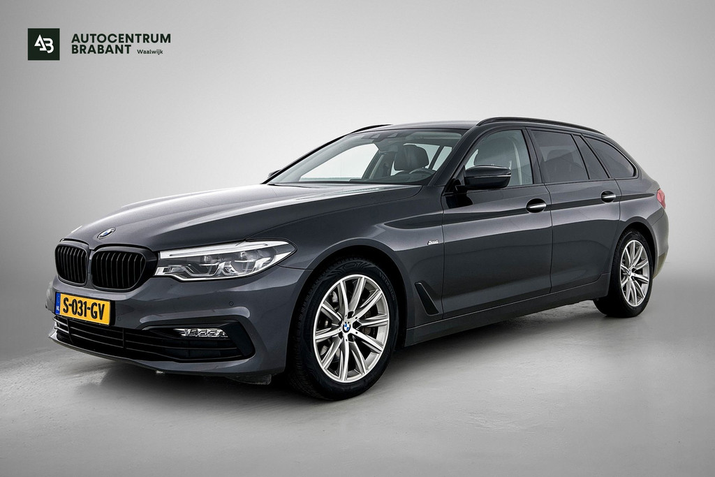 BMW 5 Serie Touring 530i High Executive (Goed OndH, Navi, Stoel Ver + Koel, Camera, Head-up, Comfort Stoelen, Etc) 54930384-0.jpg | Autocentrum Brabant Breda