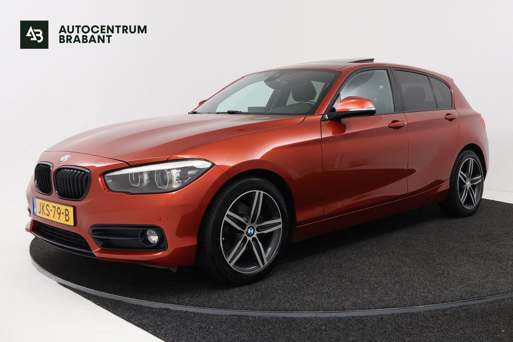 BMW 1-serie 118i Executive Automaat (GROOT-NAVIGATIE, LED, PANORAMADAK, CAMERA, SPORTSTOELEN, GROOTLICHT ASSIST, PDC) 55033169-0.jpg | Autocentrum Brabant Breda