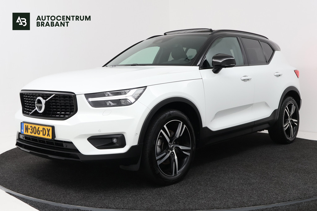 Volvo XC40 2.0 B4 Inscription (PANORAMADAK, TREKHAAK, STOEL/STUUR VERWARMING, CAMERA, PARKEERSENSOREN) 55209492-0.jpg | Autocentrum Brabant Breda