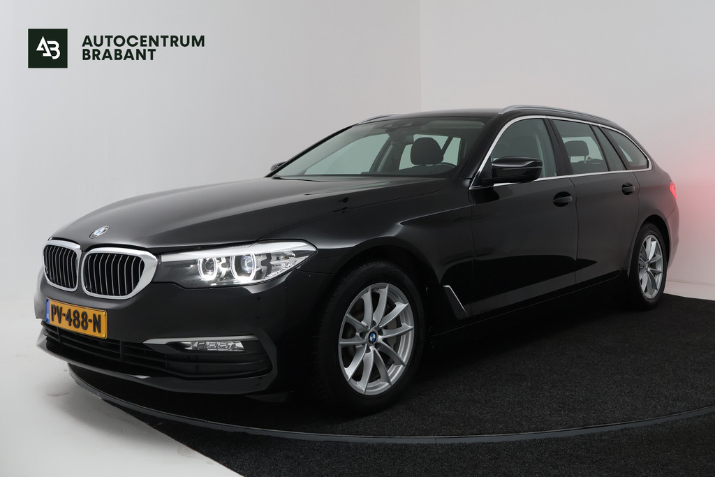 BMW 5 Serie Touring 530i Executive (ELEKTR STOELEN, NAVIGATIE, CRUISE CONTROL, DEALER ONDERHOUDEN) 55426633-0.jpg | Autocentrum Brabant Breda