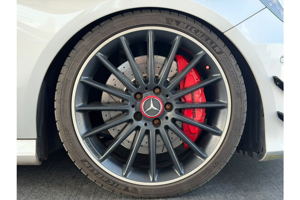 Mercedes-Benz A-Klasse AMG 45 4MATIC (NL-auto, Perfect OnderH, Panoramadak, Schaalstoelen, Carplay, StoelV, Clima, Navi Groot,Etc) 55508802-23.jpg | Autocentrum Brabant Breda