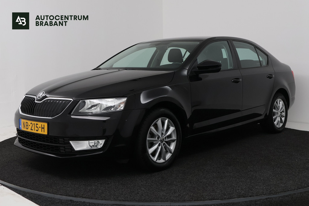Škoda Octavia 1.0 TSI Greentech Ambition Business (NAVIGATIE, PDC, TREKHAAK, CLIMA, GOED ONDERHOUDEN) 55568703-0.jpg | Autocentrum Brabant Breda