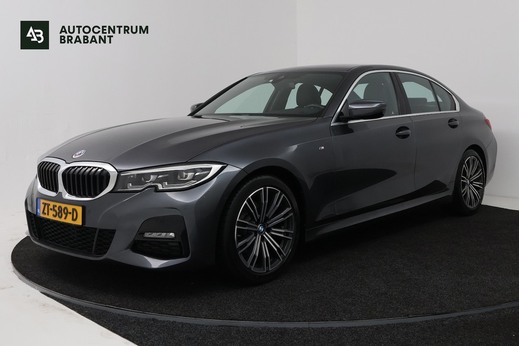BMW 3 Serie 320i High Executive Edition (STOELVERWARMING, CAMERA, PDC, SFEERVERLICHTING, TREKHAAK AFNE 55895357-0.jpg | Autocentrum Brabant Breda