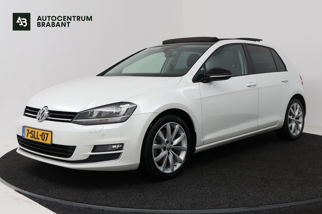 Volkswagen Golf 1.4 TSI ACT Highline (PANORAMADAK, TREKHAAK, CAMERA, STOELVERWARMING, NAVIGATIE, PARKEERSE 55895369-0.jpg | Autocentrum Brabant Breda