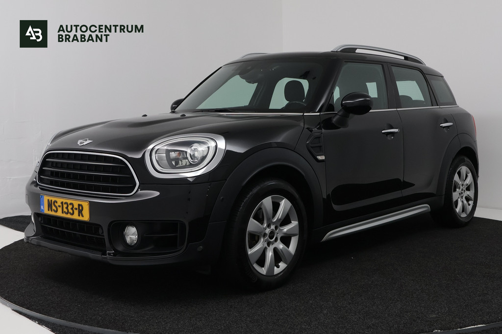 MINI Countryman 1.5 Cooper Salt (STOELVERWARMING, NAVIGATIE, CRUISE CONTROL, PARKEERSENSOREN) 55896383-0.jpg | Autocentrum Brabant Breda