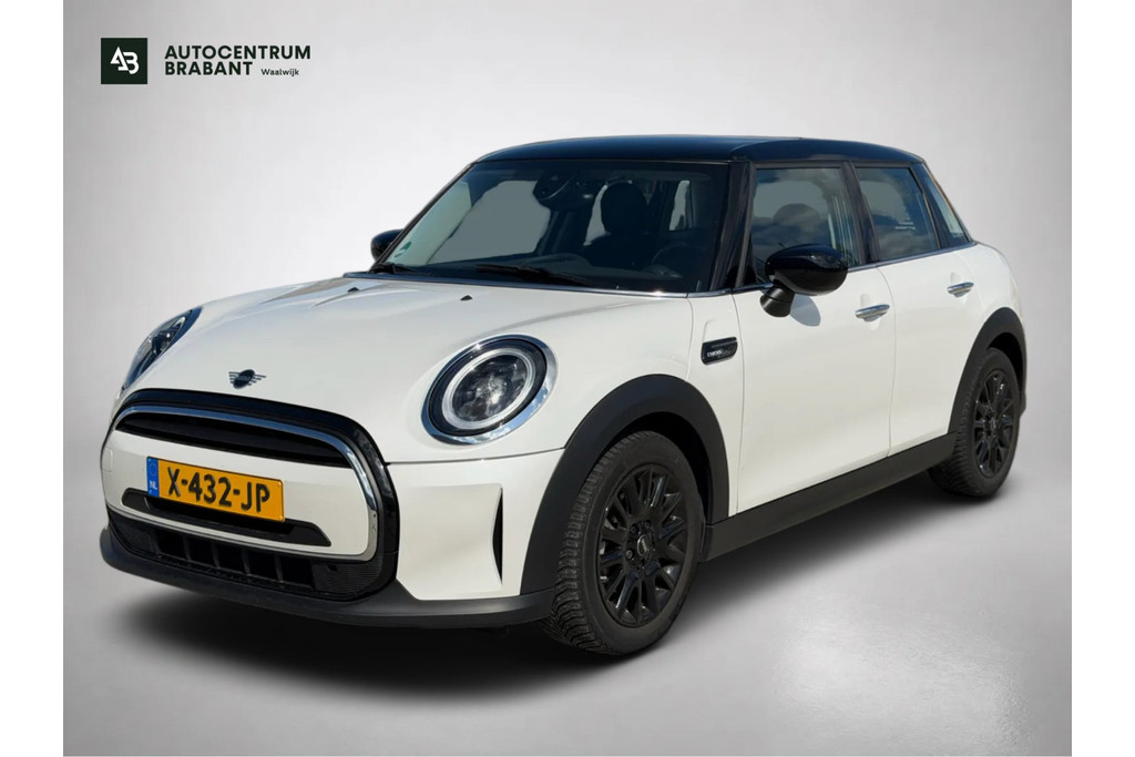 MINI 5-Deurs 1.5 Cooper Camden Edition(NL-auto, 1e Eig, Dealer OndH, Carplay, PDC, Climate Con, Cruise Con, Navi, etc) 56364900-0.jpg | Autocentrum Brabant Breda