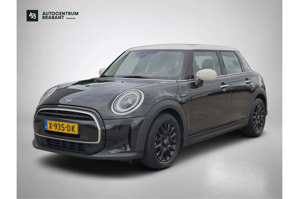 MINI 5-Deurs 1.5 Cooper Camden Edition(NL-auto, 1e Eig, Dealer OndH, Carplay, PDC, Climate Con, Cruise Con, Navi, etc) 56561908-0.jpg | Autocentrum Brabant Breda