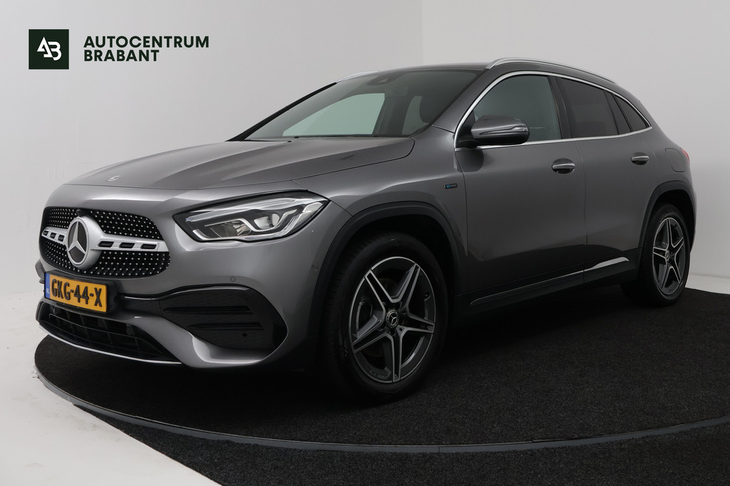 Mercedes-Benz GLA 250 e Progressive (SFEERVERLICHTING, STOELVERWARMING, NAVIGATIE, PARKEERSENSOREN) 56581609-0.jpg | Autocentrum Brabant Breda