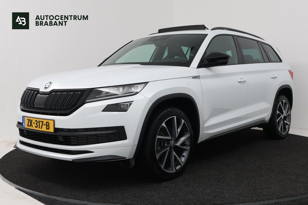 Škoda Kodiaq 1.5 TSI Sportline Business 7p. (DIGITALE COCKPIT, PANORAMADAK, TREKHAAK, STOELVERWARMING, CAMERA) 56733744-0.jpg | Autocentrum Brabant Breda