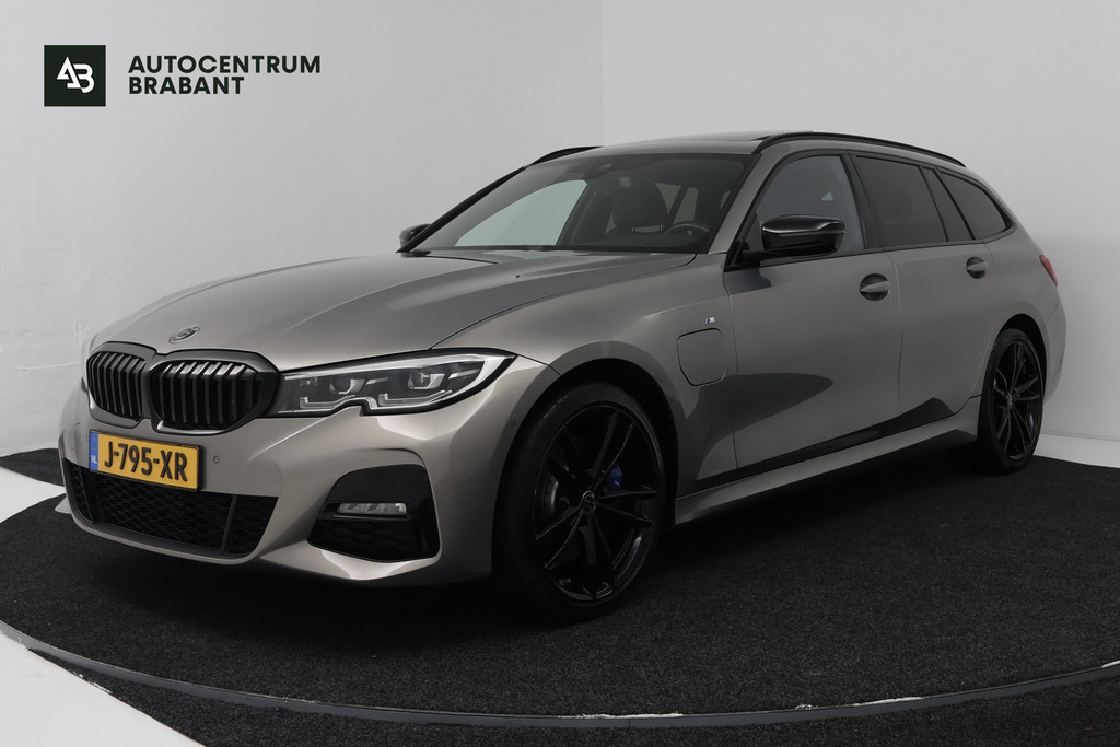 BMW 3 Serie Touring 330e Edition M Sport Plus (PANORAMADAK, STOELVERWARMING, CARPLAY, CAMERA, DEALER ONDERHOUDEN) 57040985-0.jpg | Autocentrum Brabant Breda