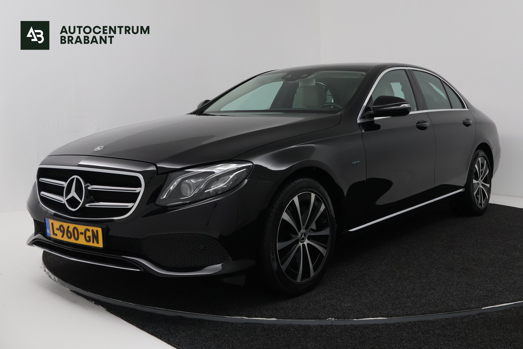 Mercedes-Benz E-Klasse 300 e Advantage (CAMERA, STOELVERWARMING/VERKOELING, ELEKTR STOELEN, SFEERVERLICHTING) 57164120-0.jpg | Autocentrum Brabant Breda