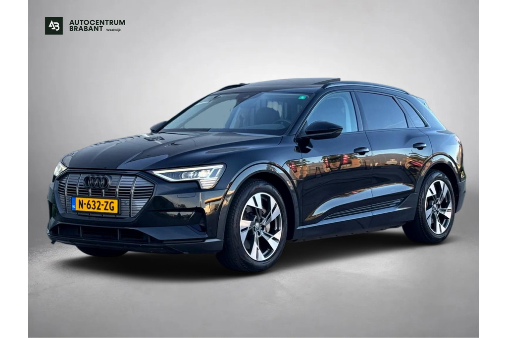 Audi e-tron E-tron 55 quattro 95 kWh (Goed OndH, Panorama, Carplay, Trekhaak, Lane Assist, StoelV, Camera, Addapt Cruise, Etc) 57194337-0.jpg | Autocentrum Brabant Breda