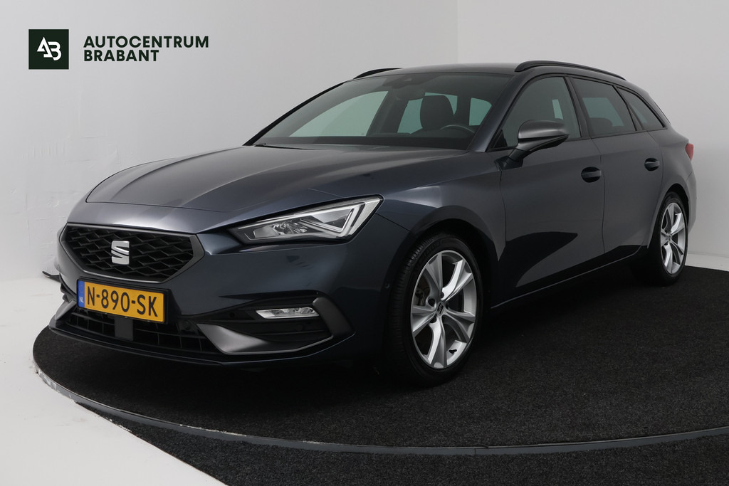 SEAT Leon Sportstourer 1.5 TSI Style Business Intense (TREKHAAK, STOEL/STUUR VERWARMING, CARPLAY) 57611547-0.jpg | Autocentrum Brabant Breda