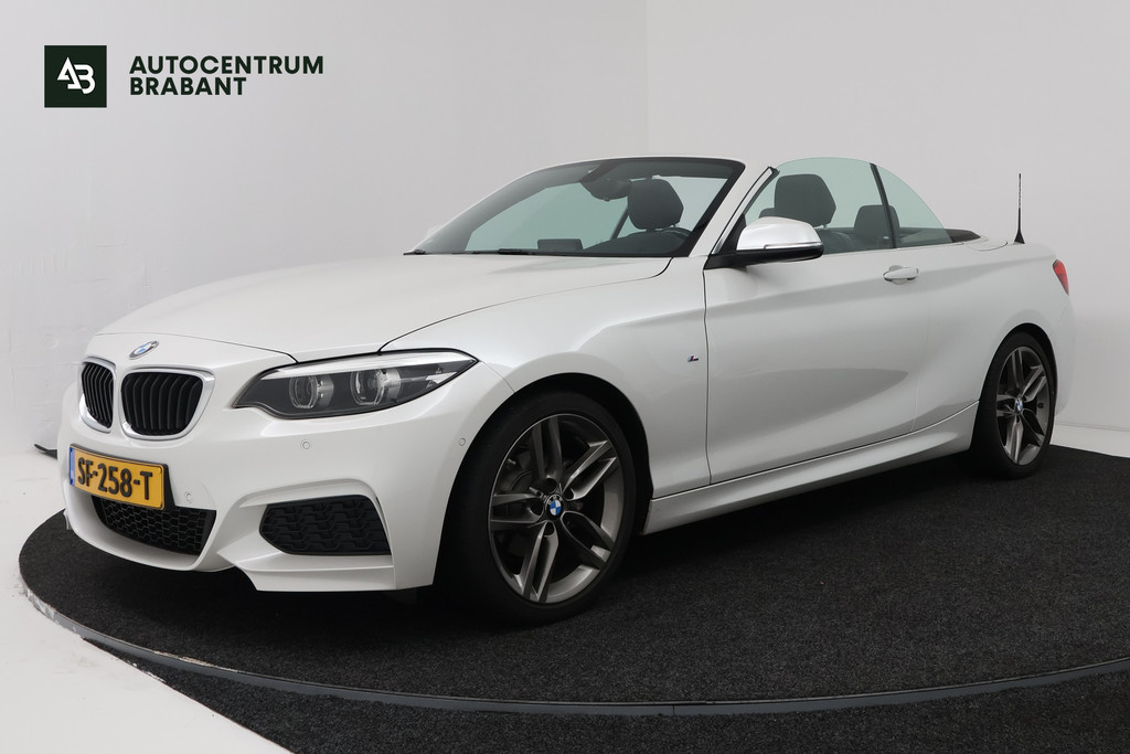 BMW 2 Serie Cabrio 218i High Executive (CAMERA, STUUR/STOELVERWARMING, CRUISE CONTROL, DIGITALE COCKPIT) 57735618-0.jpg | Autocentrum Brabant Breda