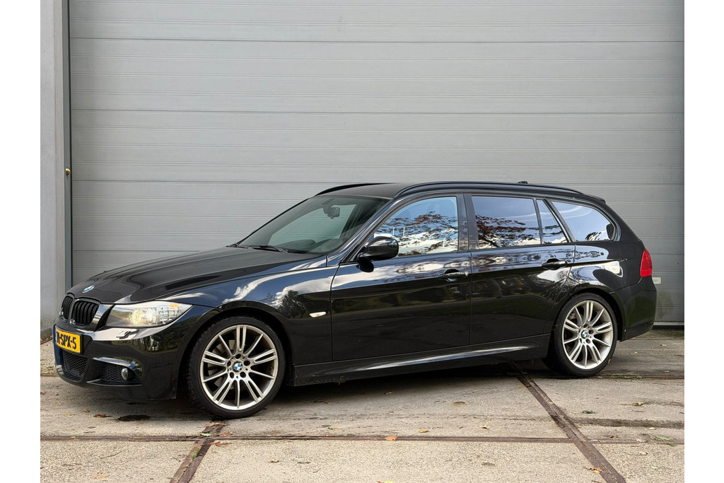 BMW 3 Serie Touring 318i Corporate Lease M Sport Edition 57736344-0.jpg | Autocentrum Brabant Breda